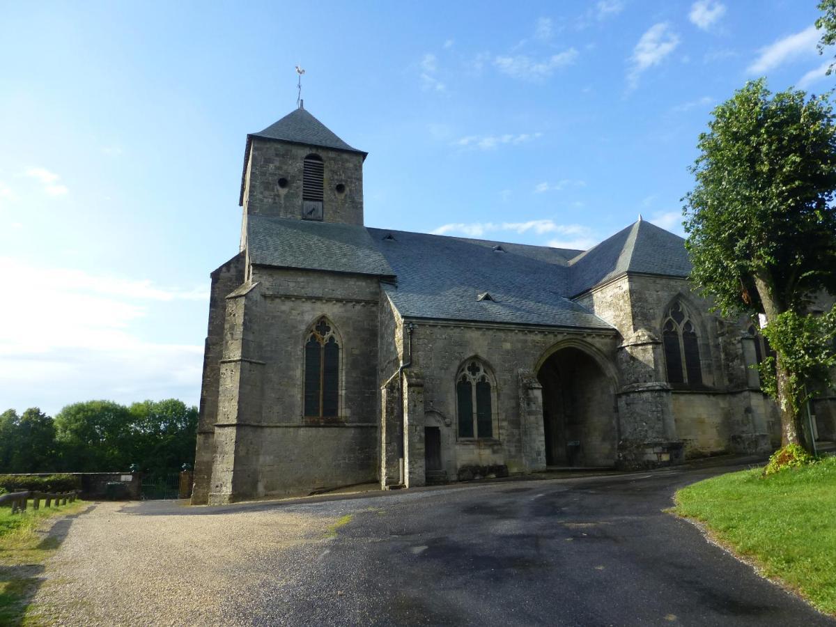 Les Chambres De La Ville Haute Dun-sur-Meuse Eksteriør billede